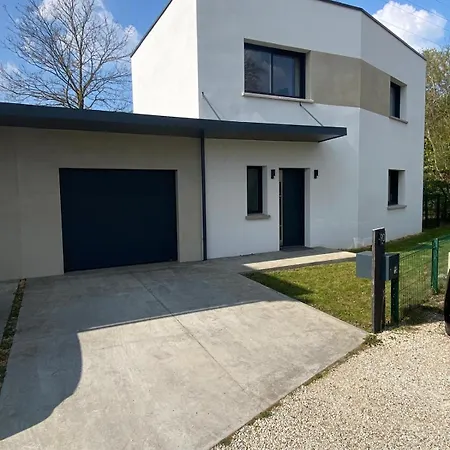 Сasa de vacaciones 24h Du Mans - Maison Avec Jardin & Parking