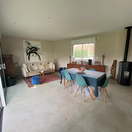 Сasa de vacaciones 24h Du Mans - Maison Avec Jardin & Parking *